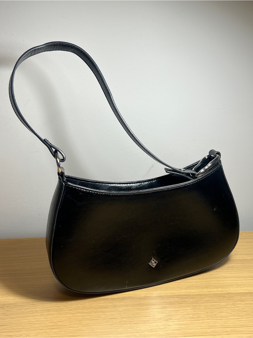 🖤 Call It Spring Y2K Style Black Glossy Hobo Shoulder Bag Mini Purse - Picture 3 of 11